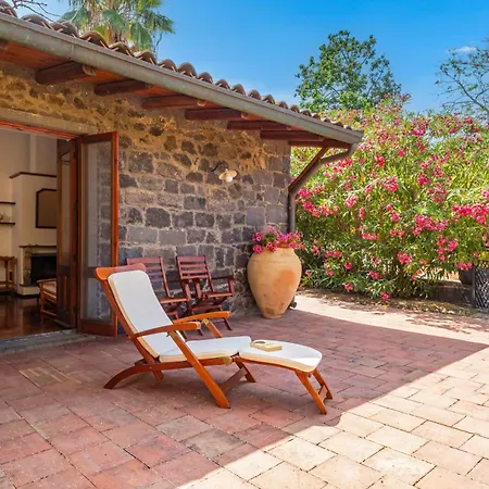 Casa Gina Holiday home *